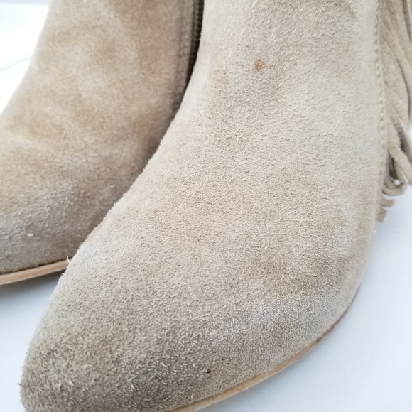 Seychelles Good Advice Fringe Tassel Beige Booties - Picture 7 of 8